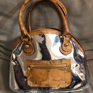 Made In Italy  Alviero Martini. Orinale